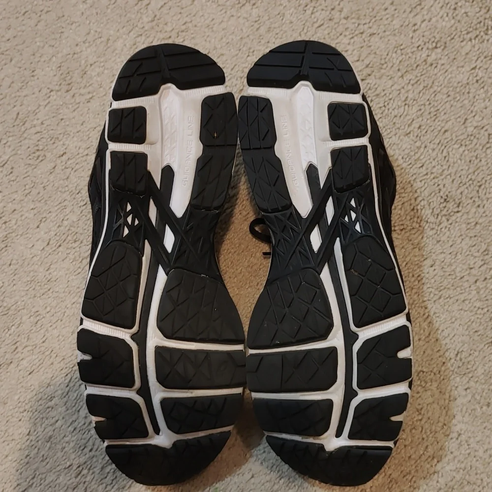Asics Gel Kayano 22 Black Size 10.5M - Picture 7 of 7